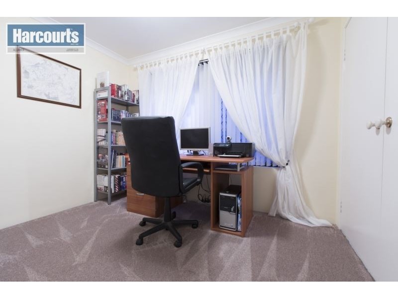 9 Langbank Close, Kinross WA 6028