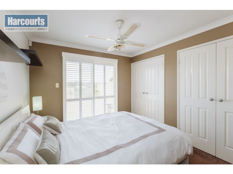 9 Inwood Place, Currambine WA 6028