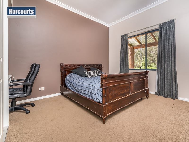 1597 Neaves Road, Bullsbrook WA 6084