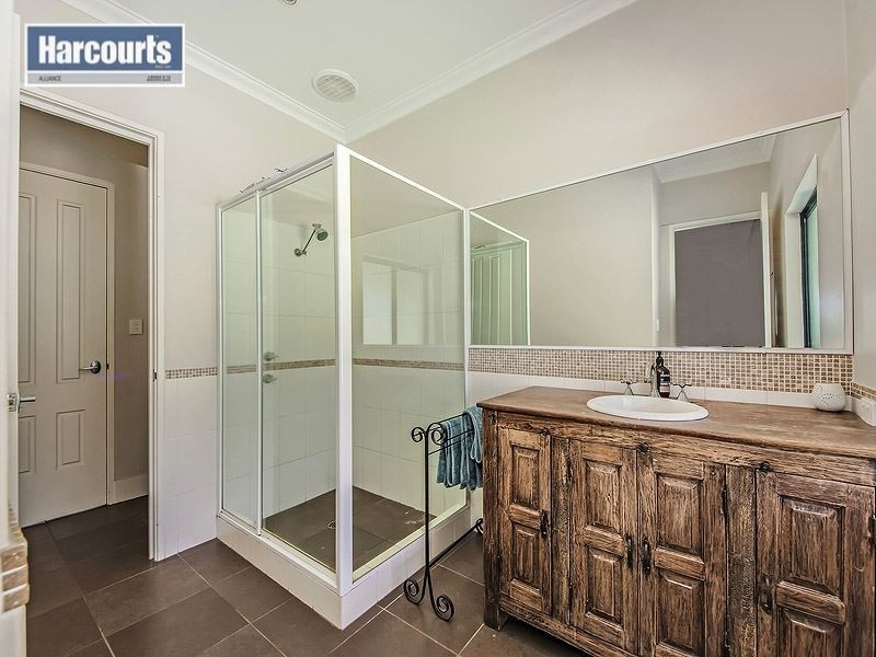 1597 Neaves Road, Bullsbrook WA 6084