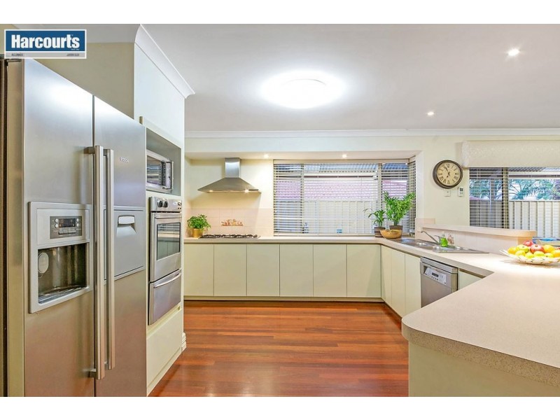 58 Blairgowie Heights, Kinross WA 6028