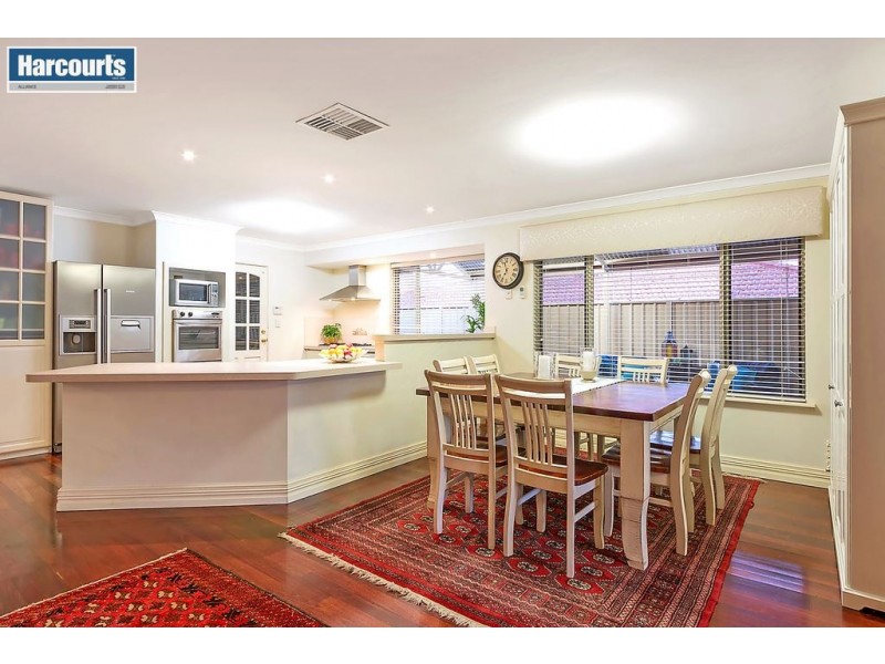 58 Blairgowie Heights, Kinross WA 6028