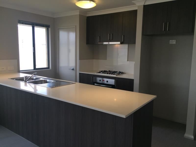 102 Suffolk Street, Caversham WA 6055