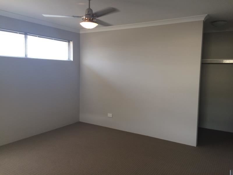 102 Suffolk Street, Caversham WA 6055