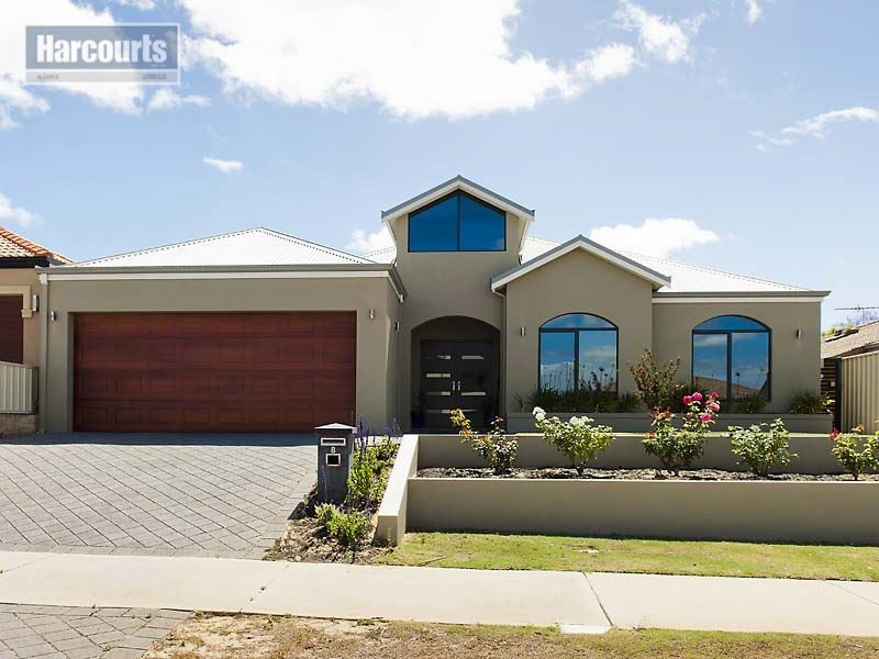 8 Waminda Way, Landsdale WA 6065
