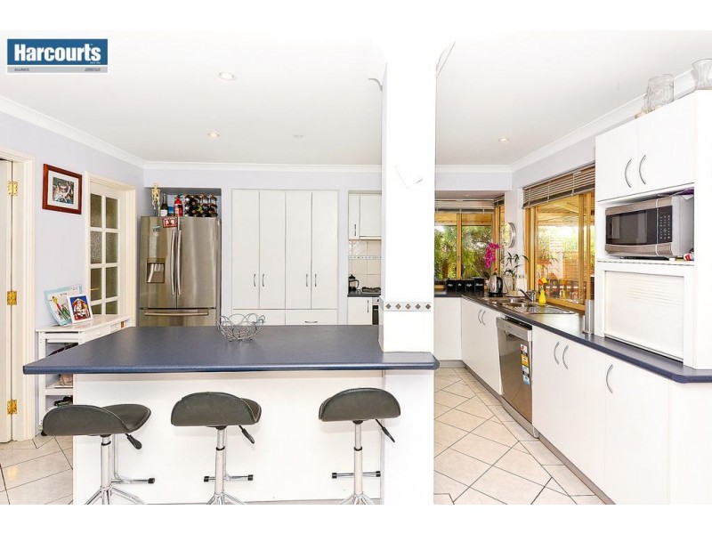 4 Otisco Crescent, Joondalup WA 6027