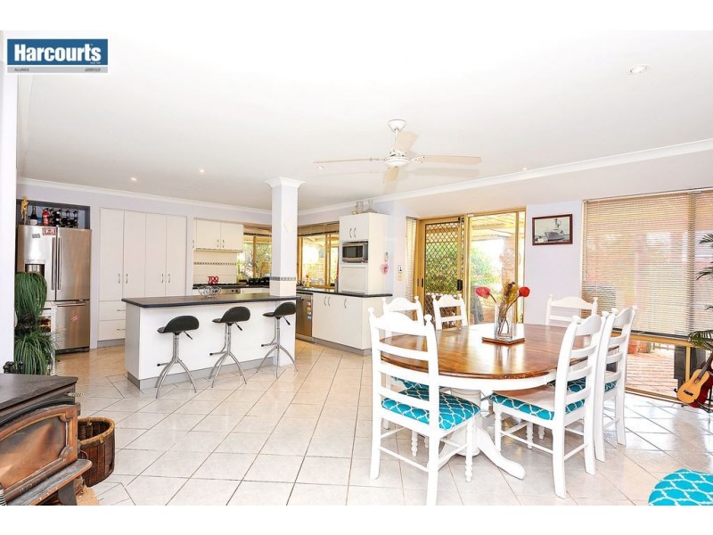 4 Otisco Crescent, Joondalup WA 6027