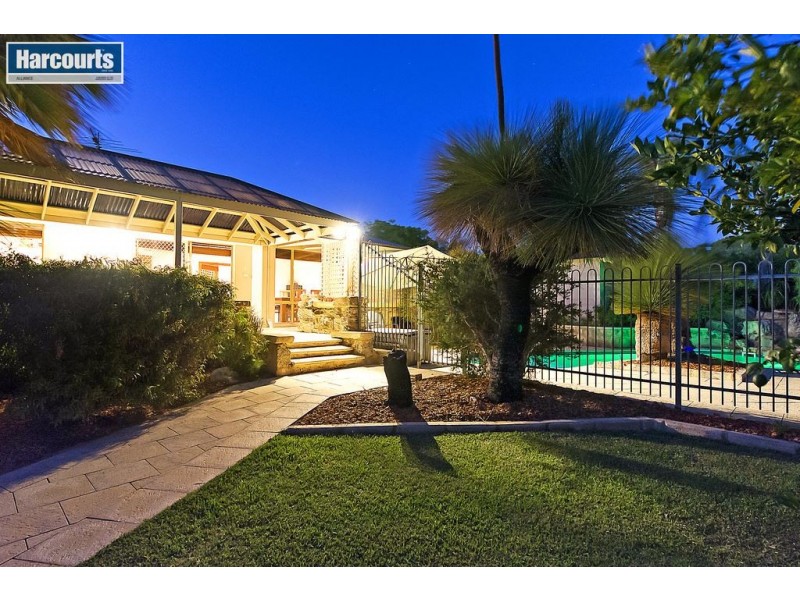 16 Simcoe Court, Joondalup WA 6027