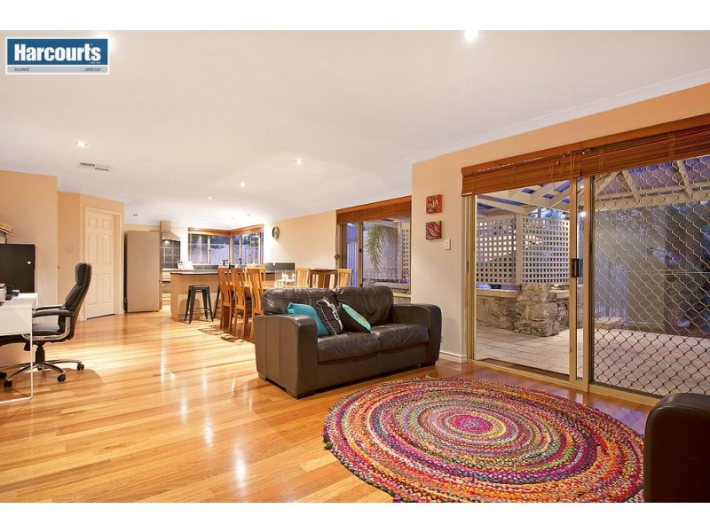 16 Simcoe Court, Joondalup WA 6027