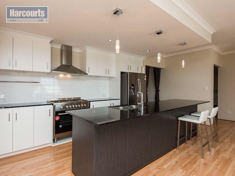 4 Bindi Way, Landsdale WA 6065