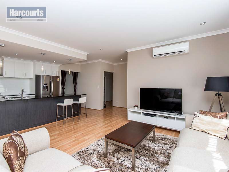 4 Bindi Way, Landsdale WA 6065