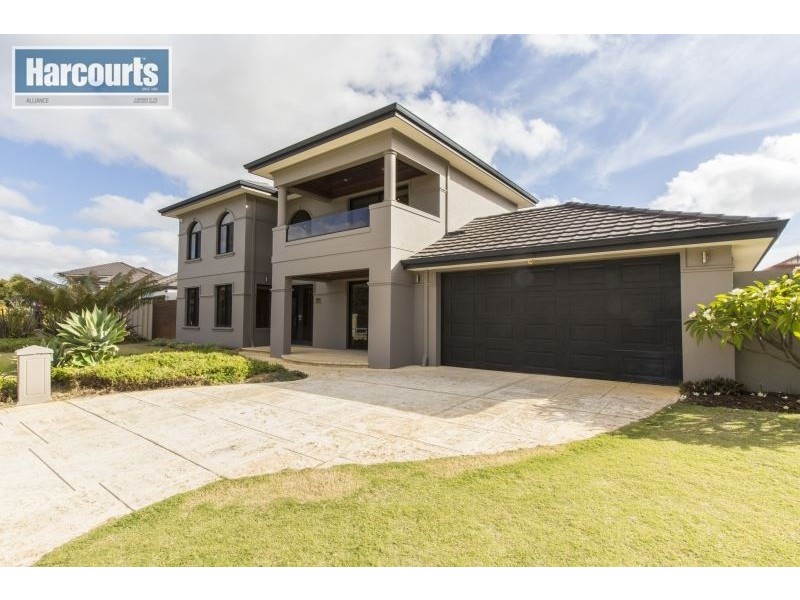15 Patang Vista, Iluka WA 6028