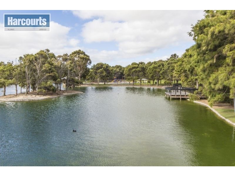 15 Patang Vista, Iluka WA 6028