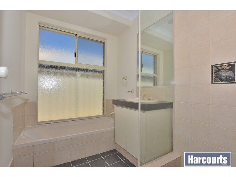 20 Greenough Court, Jane Brook WA 6056