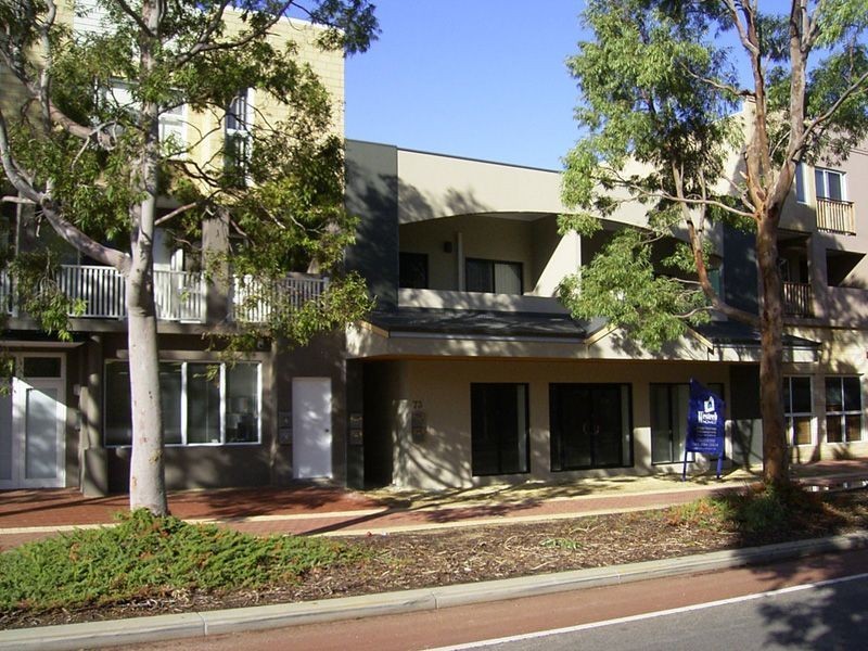 4/69 Grand Boulevard, Joondalup WA 6027