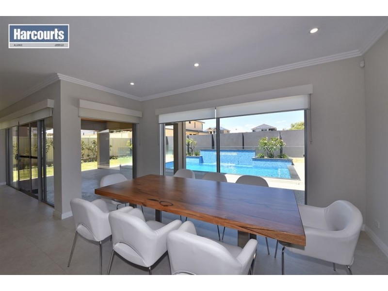 2 Fourmile Avenue, Burns Beach WA 6028