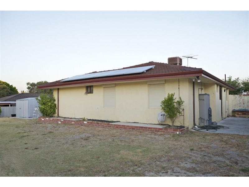 14 Mermaid Way, Heathridge WA 6027