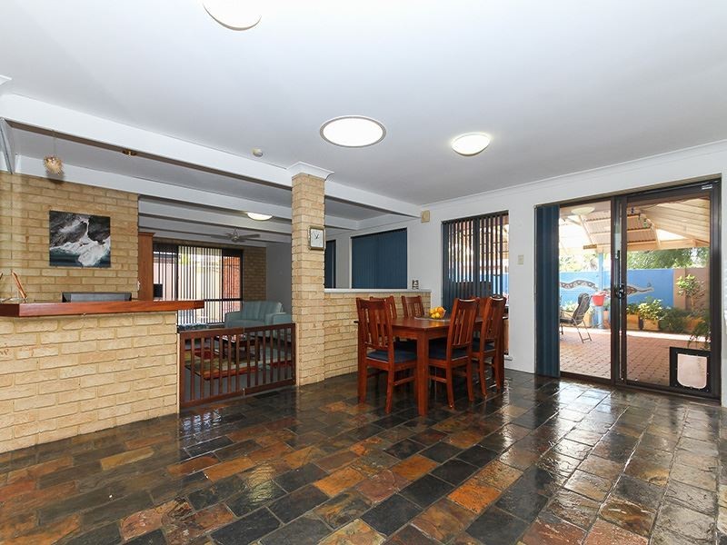 2 Weldwood Road, Ocean Reef WA 6027