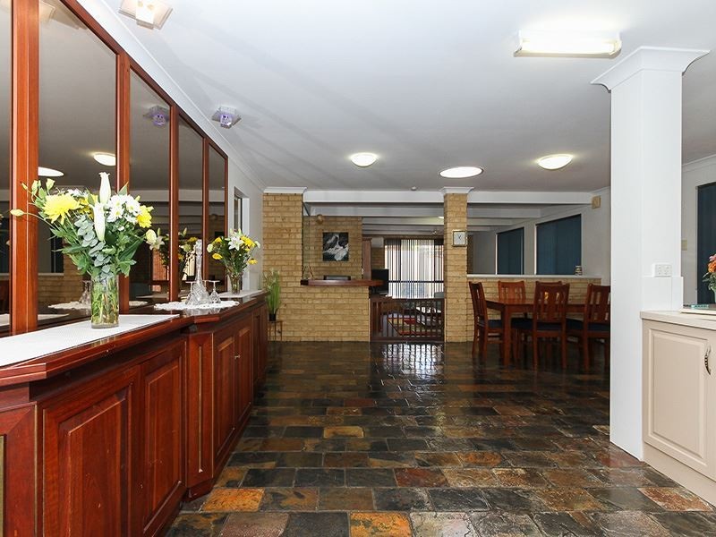 2 Weldwood Road, Ocean Reef WA 6027