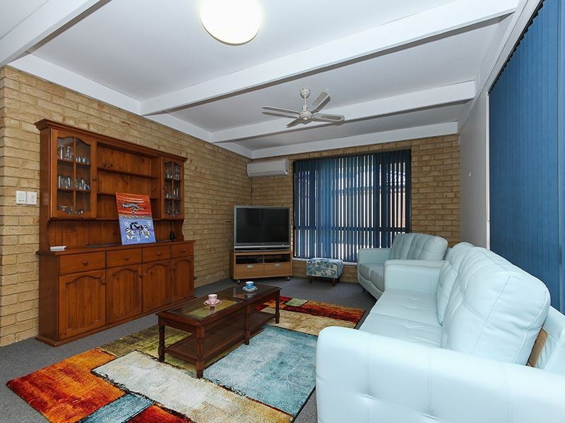 2 Weldwood Road, Ocean Reef WA 6027