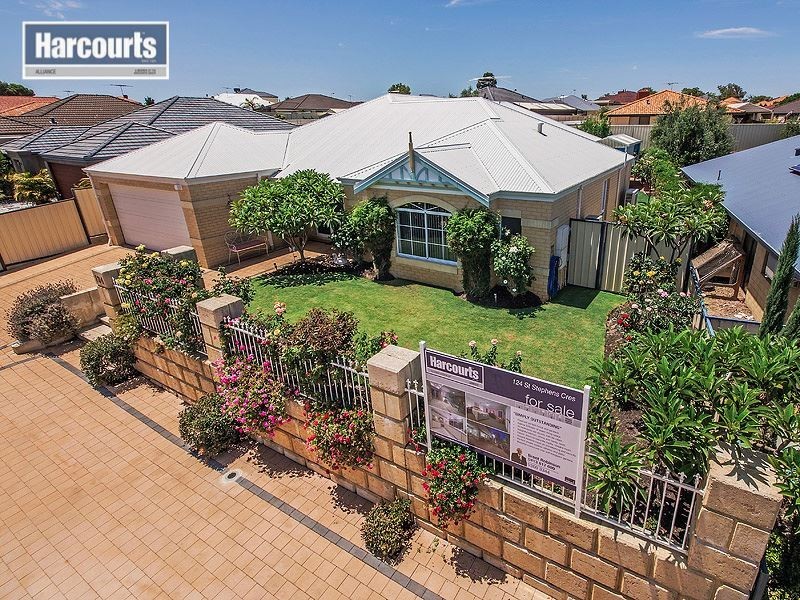 124 St Stephens Crescent, Tapping WA 6065