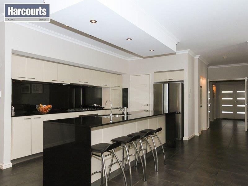 13 Tyringa Crescent, Burns Beach WA 6028