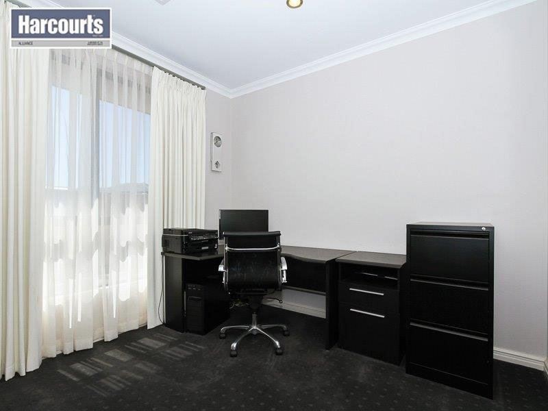 13 Tyringa Crescent, Burns Beach WA 6028
