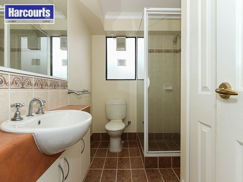 4/167 Grand Boulevard, Joondalup WA 6027