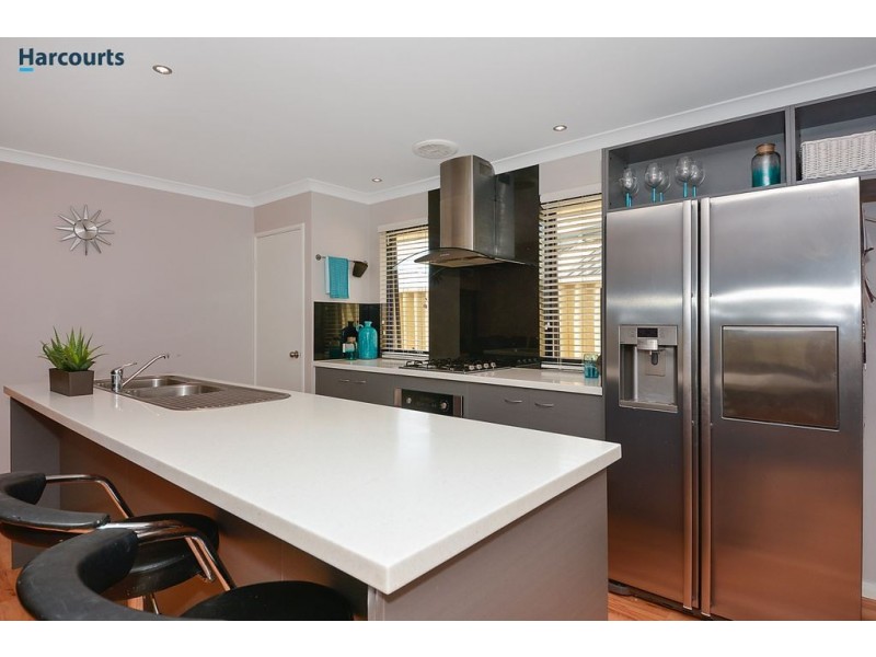 9 Sanctuary Gardens, Ridgewood WA 6030