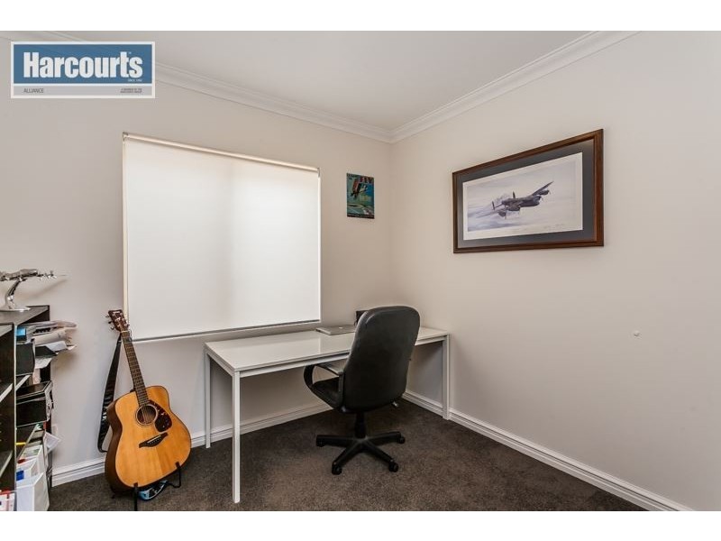 6 Raphael Lane, Currambine WA 6028