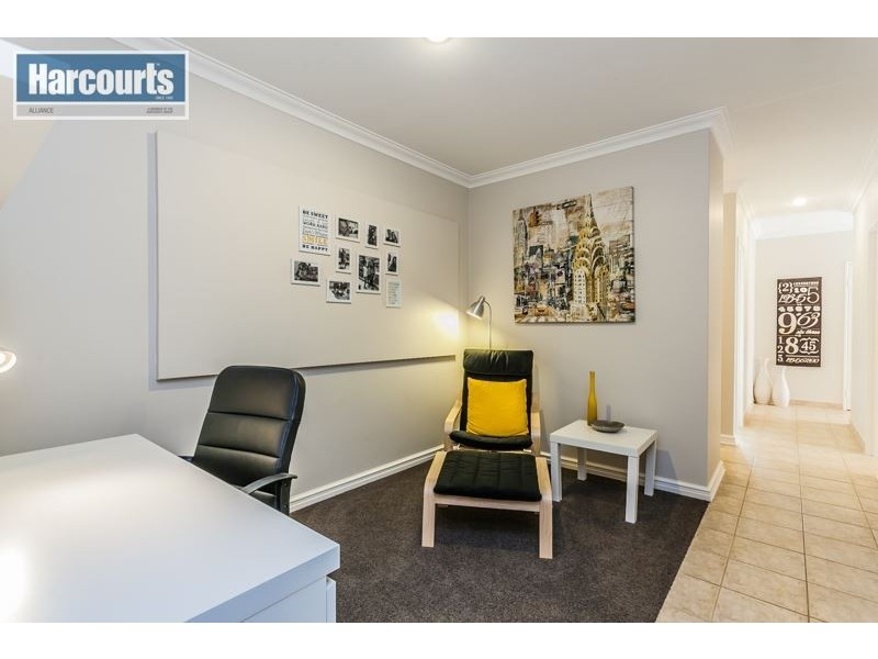 6 Raphael Lane, Currambine WA 6028