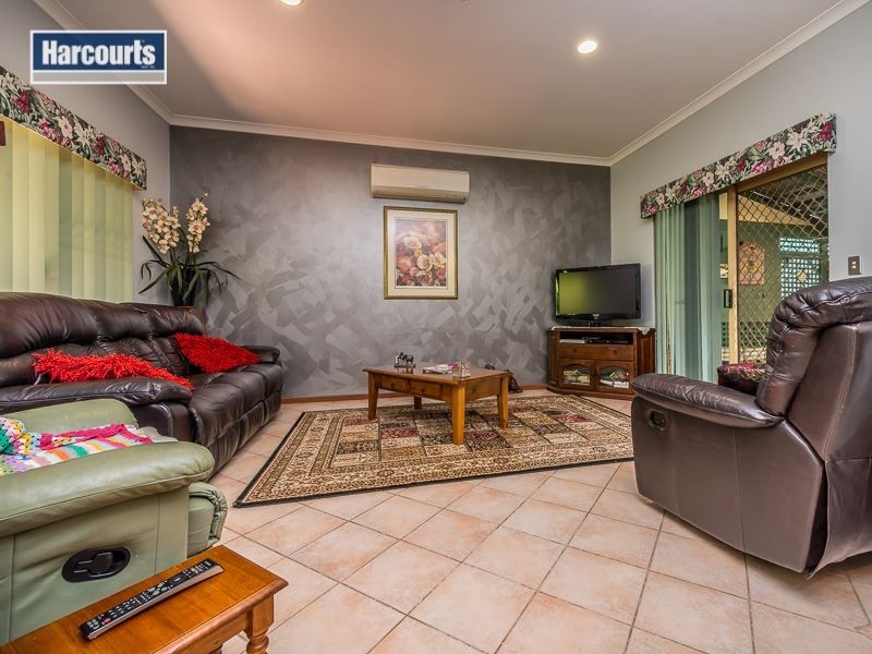 114 Ridgewood Loop, Bullsbrook WA 6084