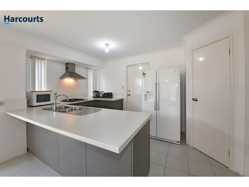 23 Willard Circuit, Banksia Grove WA 6031