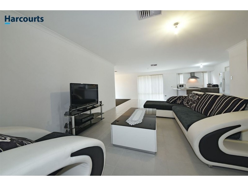 23 Willard Circuit, Banksia Grove WA 6031