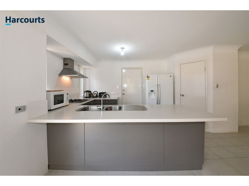 23 Willard Circuit, Banksia Grove WA 6031