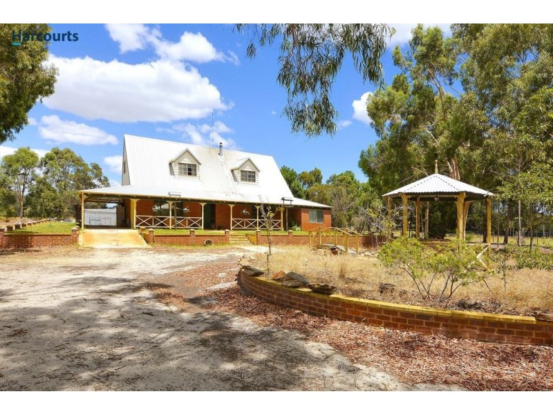 264 Neaves Road, Mariginiup WA 6078