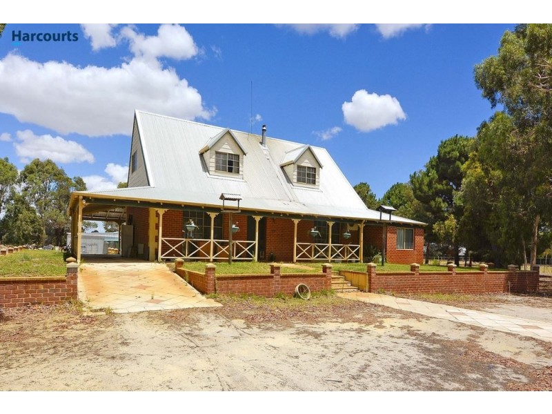 264 Neaves Road, Mariginiup WA 6078