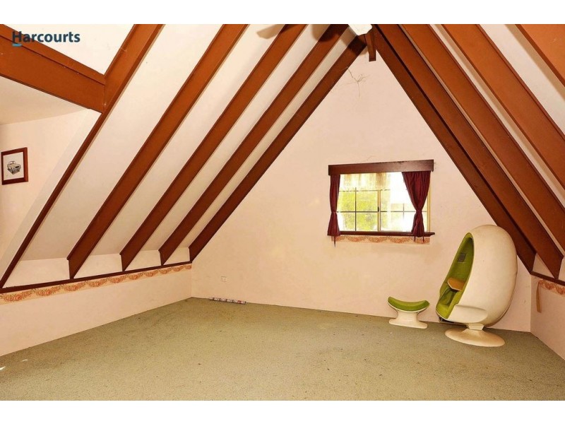 264 Neaves Road, Mariginiup WA 6078