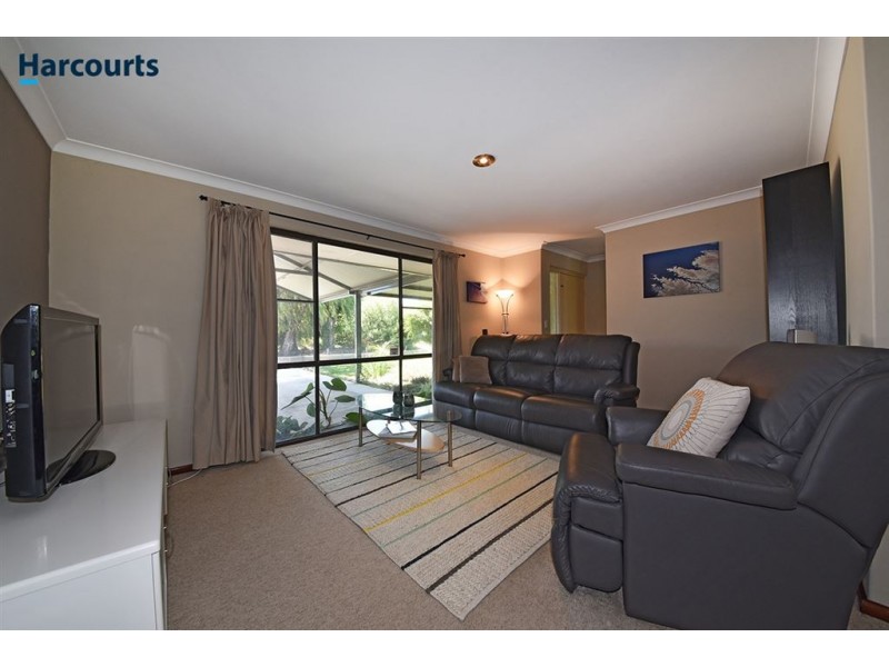 38 Mario Way, Craigie WA 6025