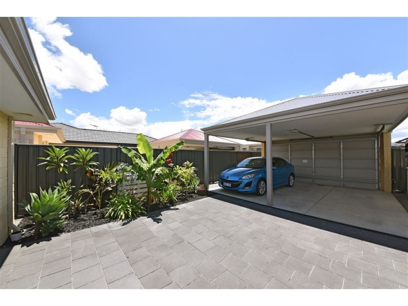 71 Cuddlepie Turn, Banksia Grove WA 6031