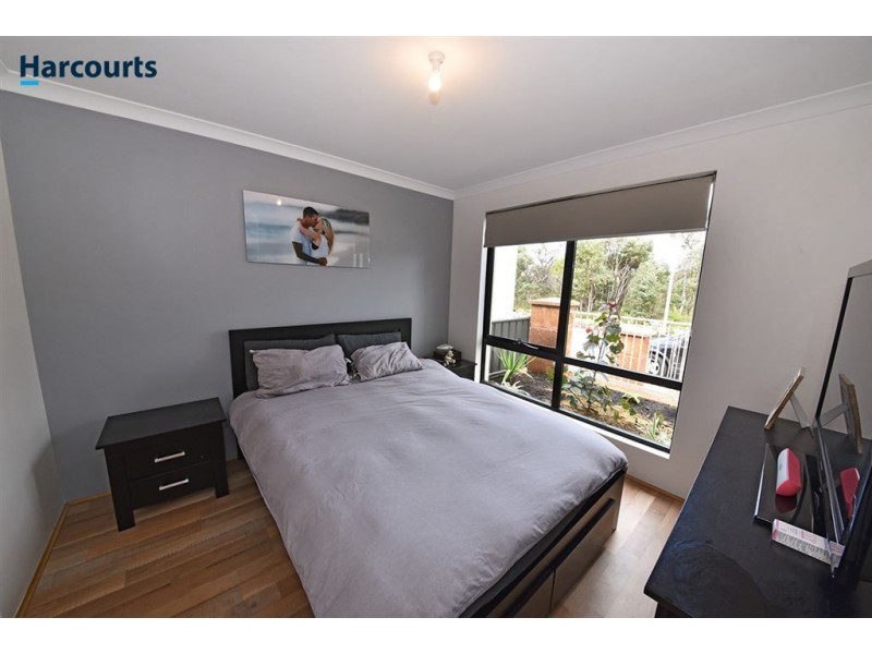 71 Cuddlepie Turn, Banksia Grove WA 6031