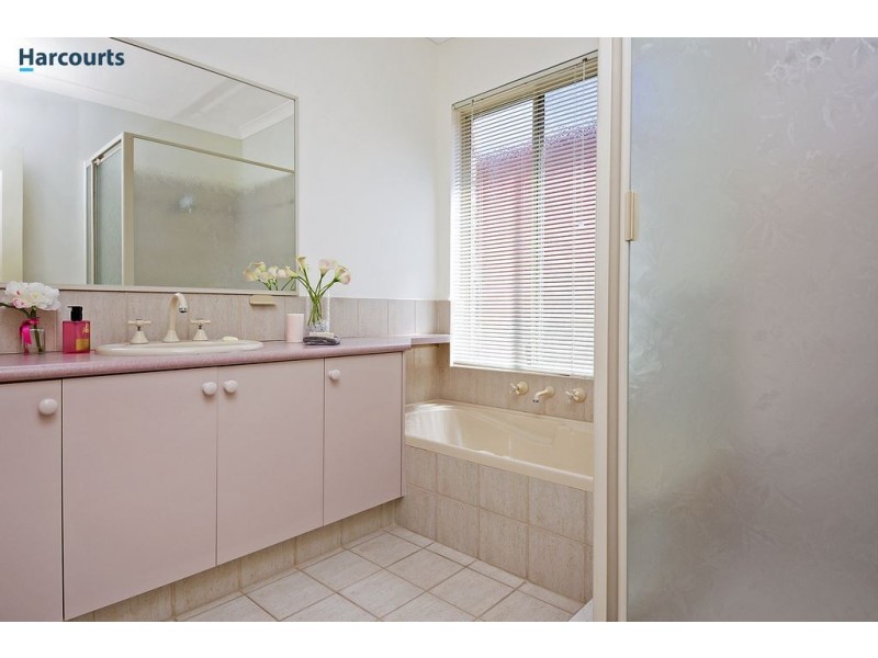 17B Fourth Avenue, Burns Beach WA 6028