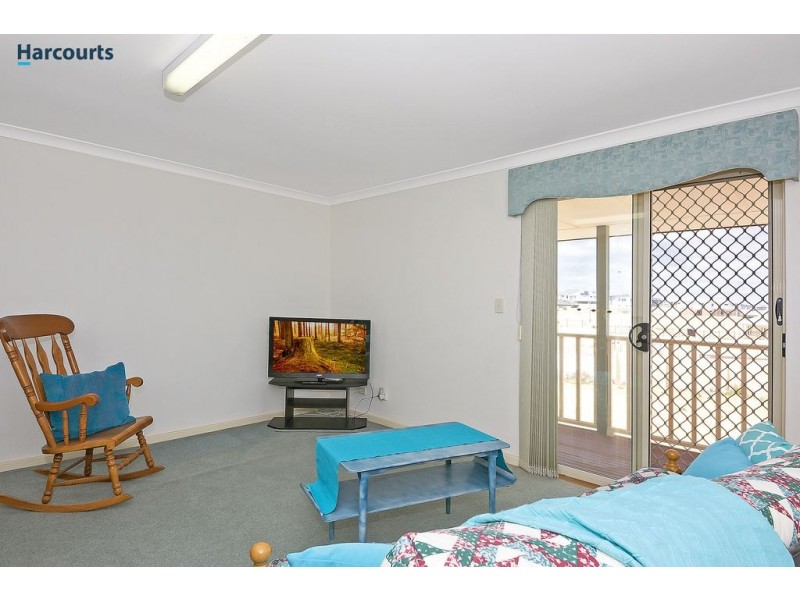 17B Fourth Avenue, Burns Beach WA 6028