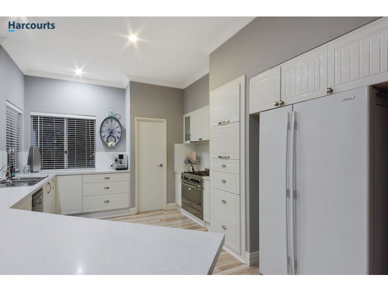 17 Setoma Court, Joondalup WA 6027