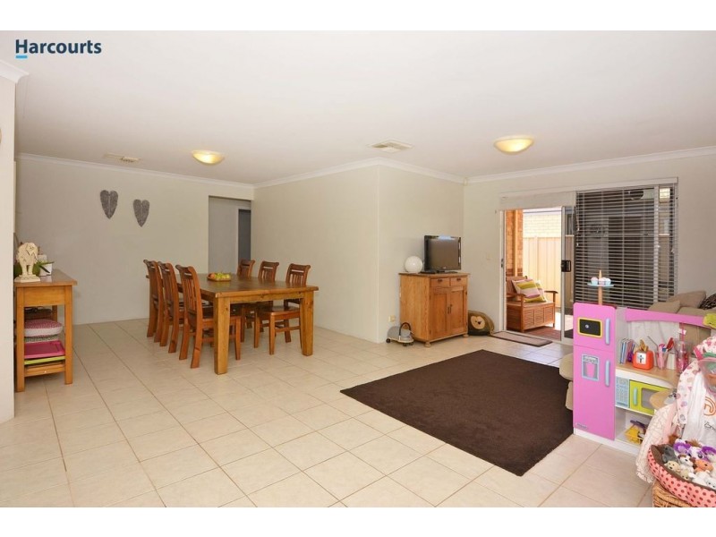 2 Silverfern Avenue, Currambine WA 6028