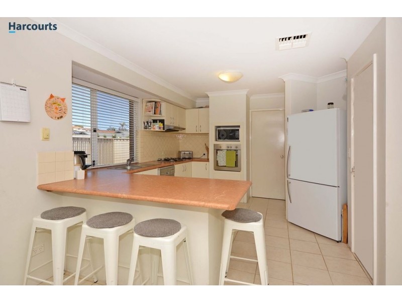 2 Silverfern Avenue, Currambine WA 6028