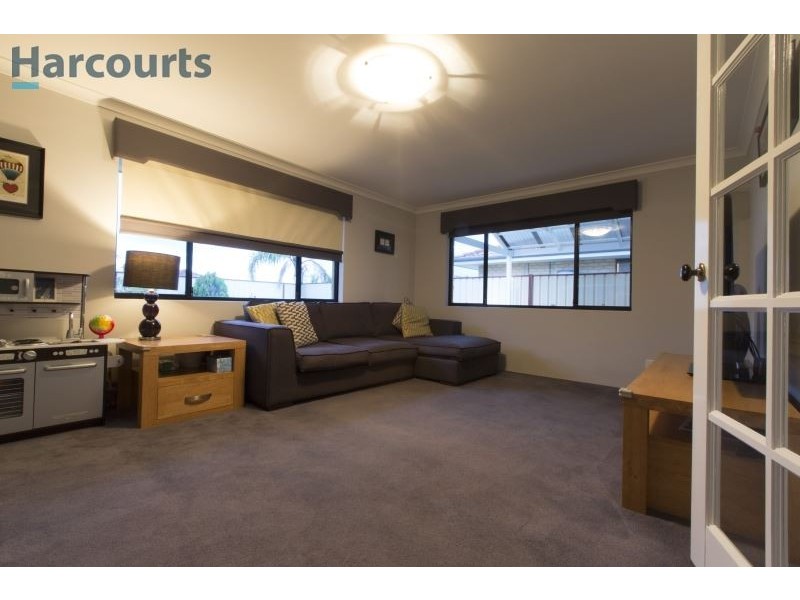 35 Carlton Turn, Currambine WA 6028