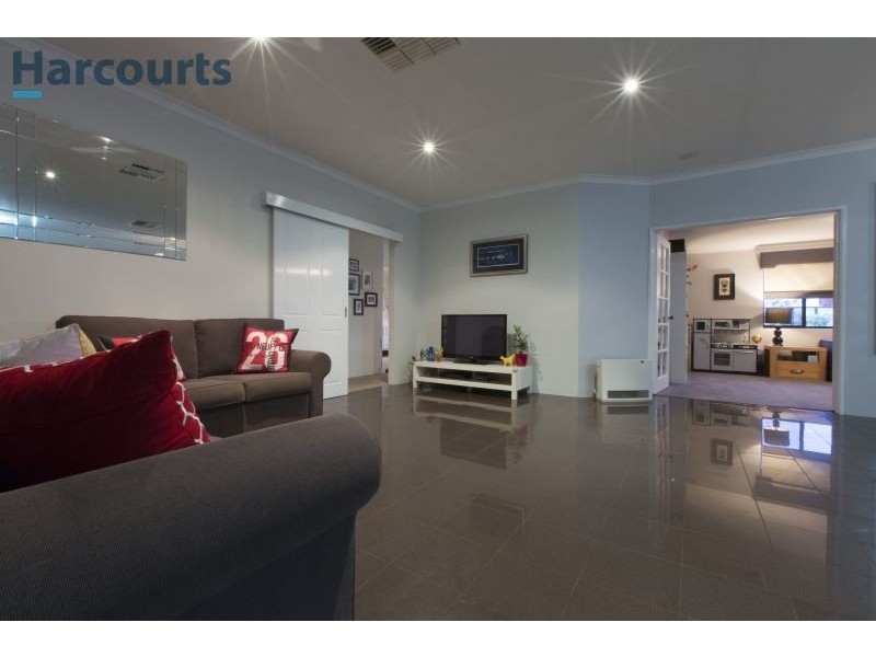 35 Carlton Turn, Currambine WA 6028