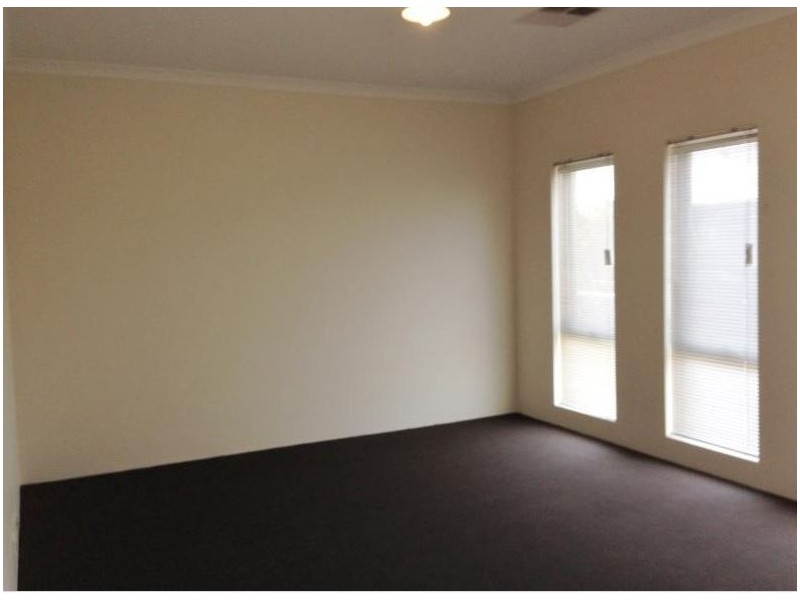 17 Bellini Gardens, Alkimos WA 6038