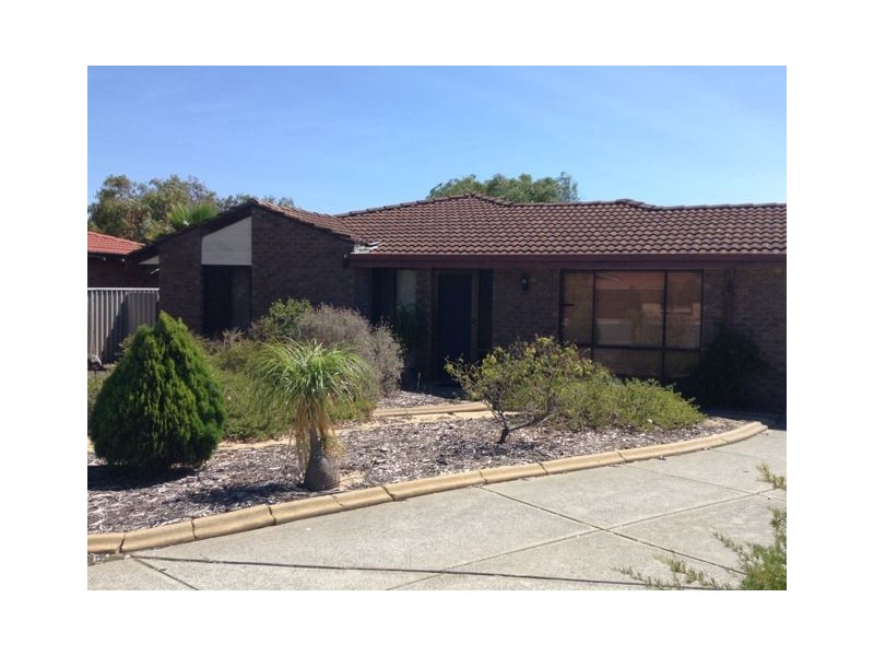 9 Coma Place, Beldon WA 6027